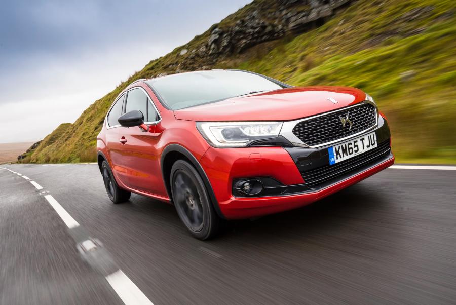 DS 4 Crossback 2015 года  (UK) (фото 3 из 22)